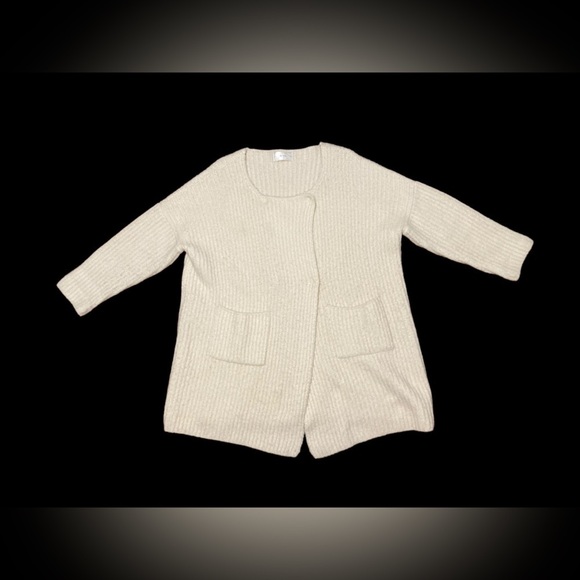 Cream Sweater with Pockets - Picture 1 of 3